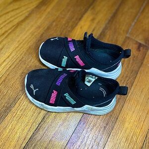 Puma shoes (girl)